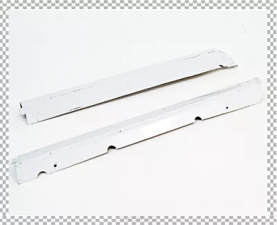 Listwy boczne szyby przedniej CV 65-68