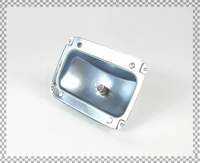 OBUDOWA KLOSZA LAMPY TYŁ 1964-1966